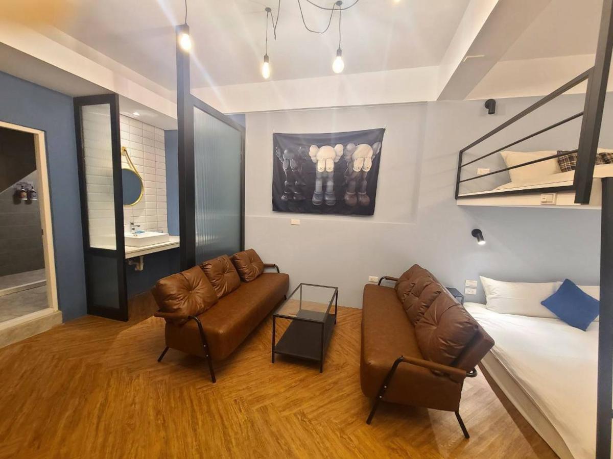 輕森嶼 Hotel Тайнан Екстериор снимка