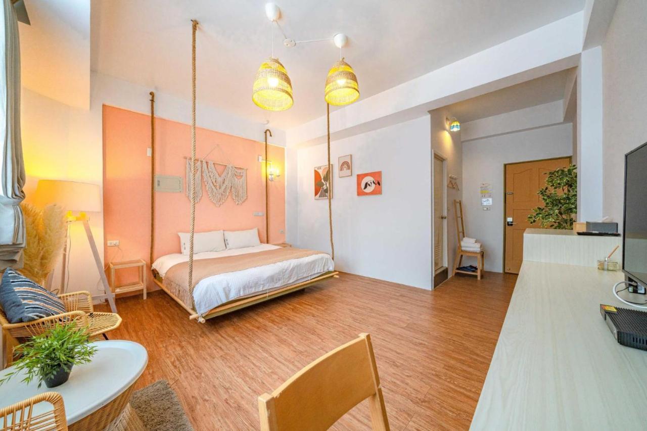 輕森嶼 Hotel Тайнан Екстериор снимка